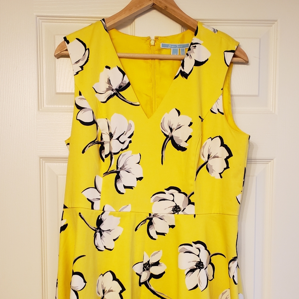 Draper James Sleeveless Dress - image 1